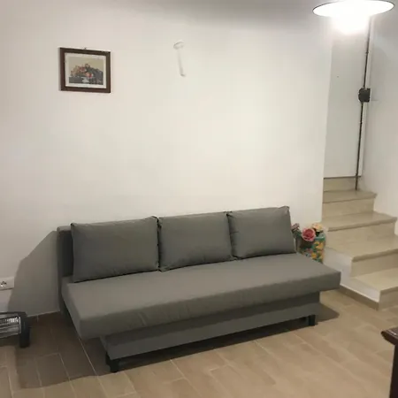 Apartment Vinny House *